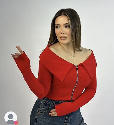 qırmızı vinston: Qadınlar üçün qırmızı trikotaj sviter-bluz - Model: Fermuarlı — 2