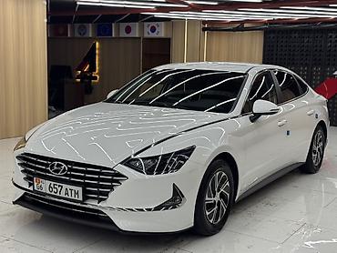 Hyundai: Hyundai Sonata: 2021 г., Гибрид, Седан — 3