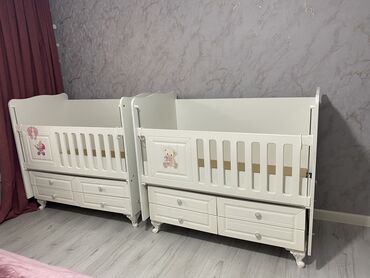 qiz yataqlari: Oğlan və qız üçün, İşlənmiş, Dördbucaq, Beşik, Dəstsiz, Matras ilə, Yellənmə mexanizm ilə