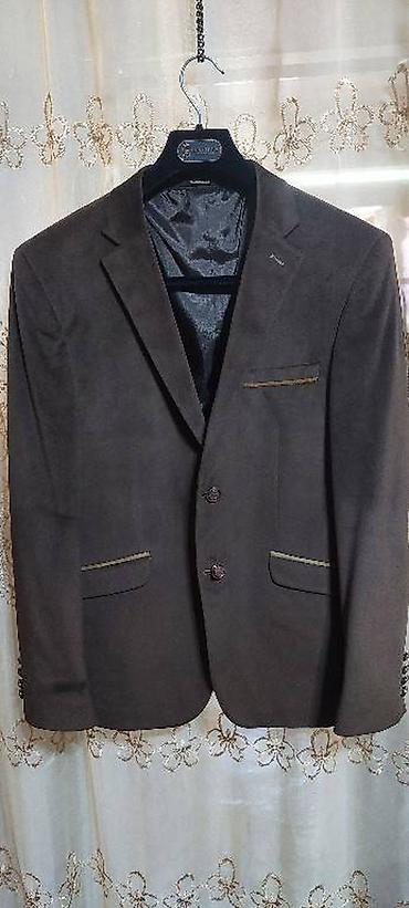 Верхняя одежда: Pencek Baronelli Renqi Karicniy Vilur Tezedir Razmeri 50 Made in — 2