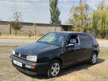 голы тройка: Volkswagen Golf: 1993 г., 1.8 л, Механика, Бензин, Хэтчбэк