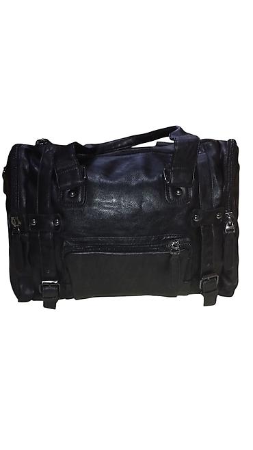 Классические сумки: Черная дорожная сумка из искусственной кожи с двумя ручками сверху и at lalafo.kg — 7 Классические сумки: Черная дорожная сумка из искусственной кожи с двумя ручками сверху и — 7