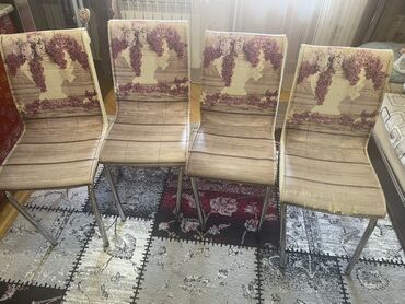 demir masa: Mətbəx üçün, İşlənmiş, Qatlanmayan, Stul