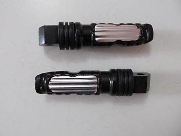 butil guma: Aluminijumske oslonce za noge (footpegs) za motocikl/skuter – par - — 1
