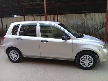 Mazda: Mazda Verisa: 2003 г., 1.3 л, Автомат, Бензин, Хэтчбэк — 2