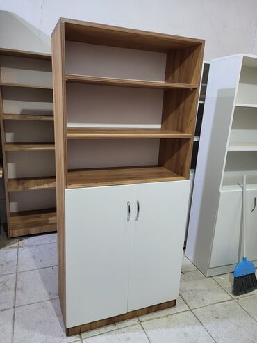 Ofis dolabları: Dolablar YENİDİR Hündürlük 180.sm eni 80 sm derinlik 35 sm ünvan — 8