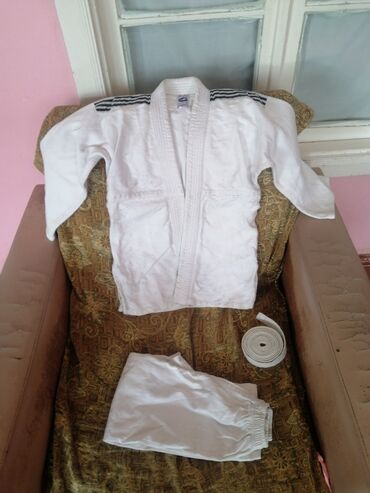 İdman formaları: Salam aleykum Oglan ve qiz uşaqlari ücün az işlenmiş Cüdo kimanolari — 21