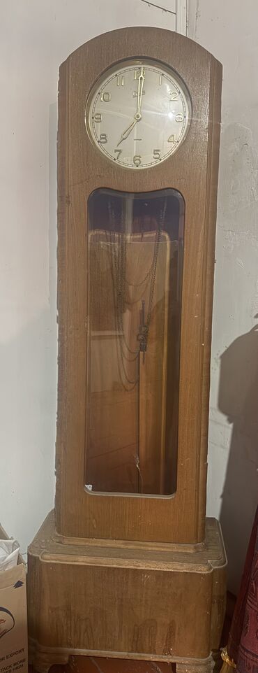Сундуки: Напольные часы, Механические, С маятником