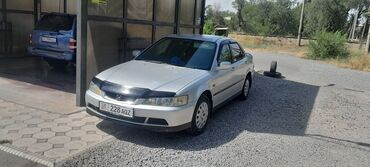 авто в рассрочку в бишкеке: Серебристый седан Honda Accord 1.8 год 1998 состояние отличное