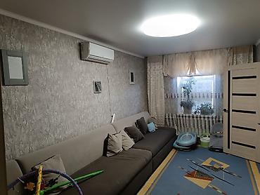 Продажа коттеджей и домов: Продаю дом в районе киркомстром. По номеру телефона доступен только — 19