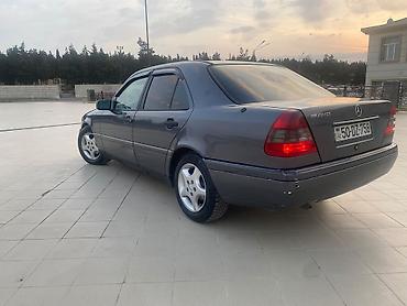mersedes c 180: Mercedes-Benz C 180: 1.8 l | 1994 il Sedan — 5