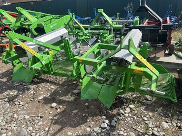 Кукурузные сеялки: Сеялки Зерновые Сеялка для фасоли и кукуруза вакумный Роторные — 16