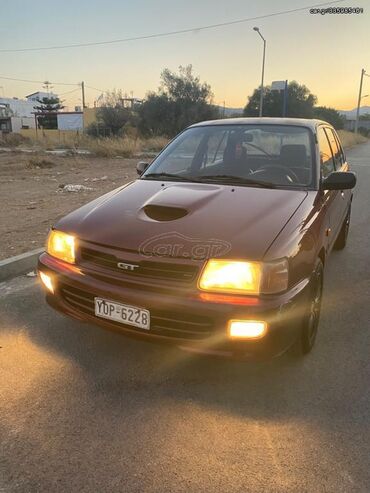 Toyota Starlet: 1.3 l | 1991 year Hatchback