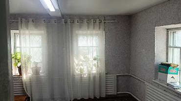 Продажа коттеджей и домов: Продается дом с участком. Описание: - Отдельный двор с металлическими — 10