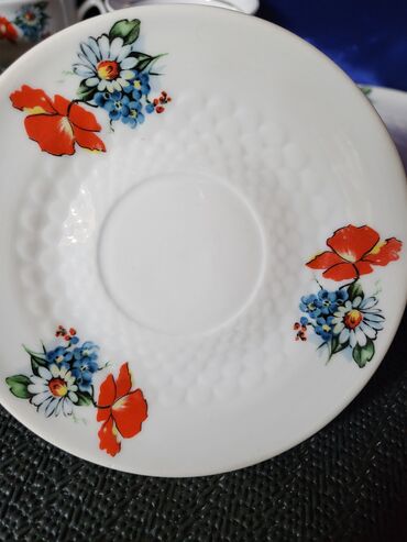 Kuhinjski setovi: Soljice Zajecar porcelan iz 70ih. Soljice za kafu perfektne,sve na — 11