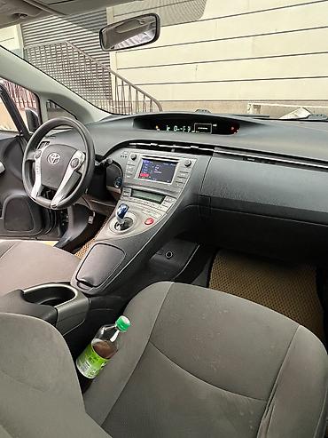 tayota coldina: Toyota Prius: 2013 г., 1.8 л, Вариатор, Гибрид, Лифтбек — 8
