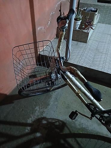 Şəhər velosipedləri: Şəhər/klassik tipli velosiped - Rəng: qara çərçivə, xrom qanadlıqlar — 6