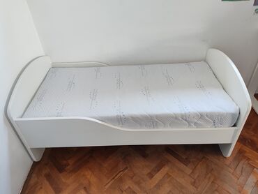 krevet na izvlačenje: Unisex, color - White, Used