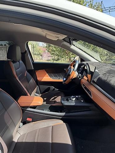 спойдер: BYD E2: 2021 г., Автомат, Электромобиль, Кроссовер — 6