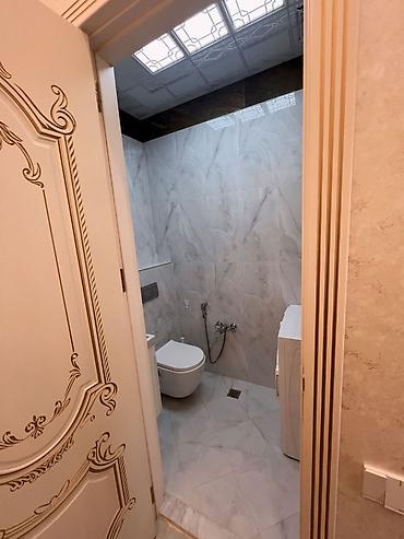 Yeni tikili: 28 May, 4 otaqlı, Yeni tikili, m. 8 Noyabr, 100 kv. m — 12