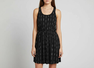 obcisłe sukienki na wesele: H&M, Women`s dress, size S