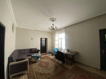 bineqedide heyet evleri: Binəqədi qəs. 4 otaqlı, 2 kv. m, Yeni təmirli