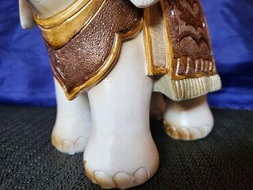 Figure: Figura, bоја - Šareno, Novo — 4