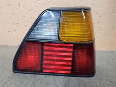 Стоп-сигналы: Задний правый стоп-сигнал Volkswagen 1988 г., Б/у, Оригинал, Германия — 2