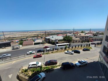 Uzunmüddətli kirayə mənzillər: Kohne guneshlide 40 nomreli avtobusun son dayanacaqinda Yeni tikilide — 18