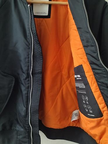 Kurtkalar: Kurtka, Bomber, Qış, M — 3