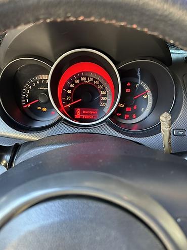 pajero stop: Kia Cerato: 2 l | 2009 il Sedan — 4