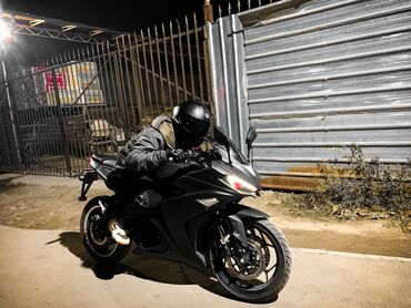 продам мот: Yamaha R3 (analog) Электро-спортбайк Yamaha R3 Полностью Черный