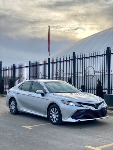 Toyota: Toyota Camry: 2018 г., 2.5 л, Автомат, Бензин, Седан