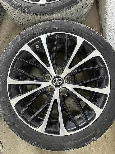 Диски: Литые Диски R 18 Toyota, Комплект, отверстий - 5, Б/у — 3