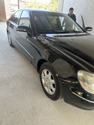 купить дизельный двигатель в бишкеке: Mercedes-Benz 220: 2002 г., 3.2 л, Автомат, Газ, Седан