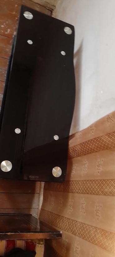 susə polka: Şüşə TV stendi - Rəng: qara (tünd şüşə) - Material: möhkəm temperli — 4