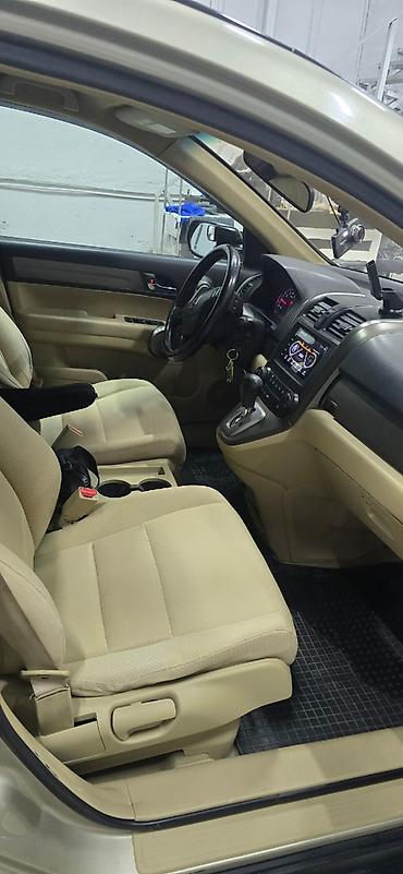 монитор с камерой заднего вида: Honda CR-V: 2009 г., 2.4 л, Автомат, Бензин, Кроссовер — 3