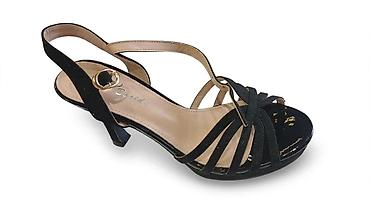 deichmann obuca: Elegantne ženske sandale sa remenčićima i srednje visokom potpeticom — 2