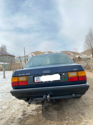 Audi: Audi 100: 1990 г., 2 л, Механика, Газ, Седан