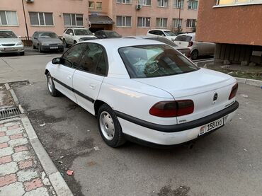 Opel: Opel Omega: 1999 г., 2 л, Механика, Бензин, Седан — 4