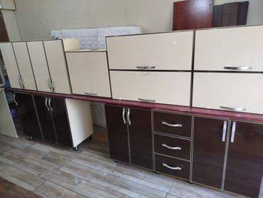 mətbəə: Salam yalnız vatsapa yazınMetbex mebeli satilir 500azn.Ela