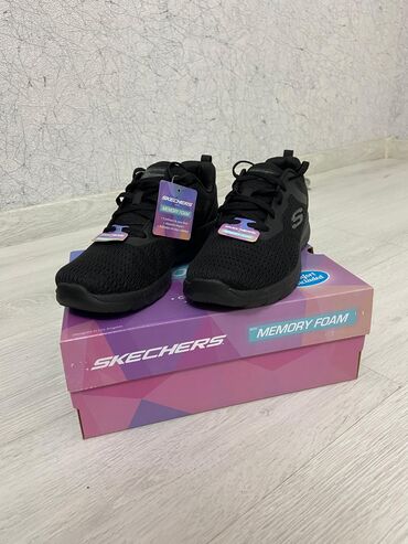 женские беговые кроссовки nike: Skechers, Ölçü: 37, rəng - Qara, Yeni