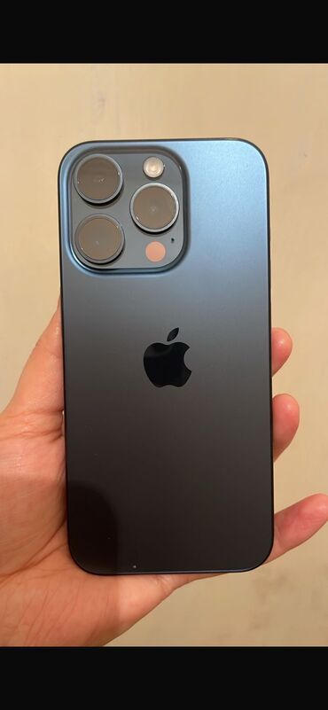 Apple iPhone: IPhone 15 Pro, Б/у, 256 ГБ, Синий, Защитное стекло, 100 %