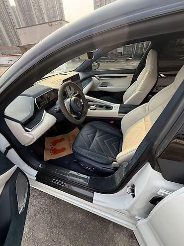 Zeekr: Zeekr 001: | 2022 г. Кроссовер — 11