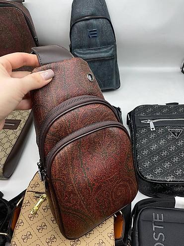 Классические сумки: Мужские сумки и сленги (кросс-боди/на плечо) - Модели: компактные — 5