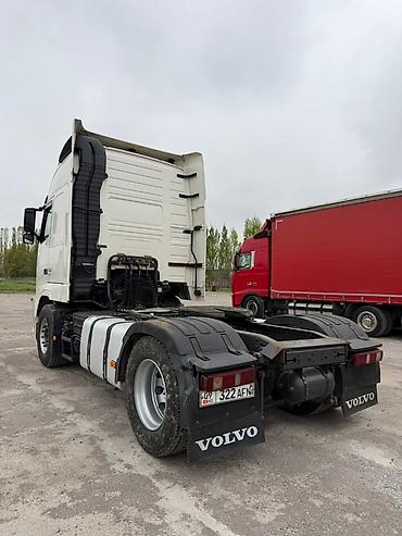 Тягачи: Тягач, Volvo — 1