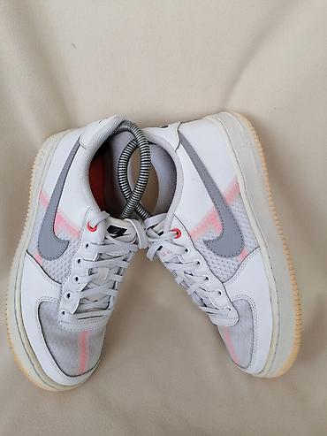 Patike: NIKE AIR FORCE original patike br 39- SNIZENO. Stanje odlicno, prava — 4