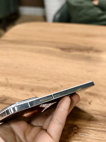 red magic 11 air: Vivo Б/у, 256 ГБ, цвет - Белый, 1 SIM, 2 SIM — 4
