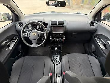 круз купить: Toyota Urban Cruiser: 2008 г., 1.8 л, Автомат, Бензин, Хэтчбэк — 5