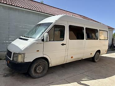 Volkswagen: Volkswagen : 2001 г., Бус — 1